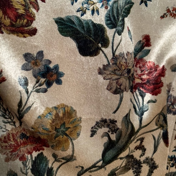 Zara Velvet Floral Skater Dress - Picture 4 of 4